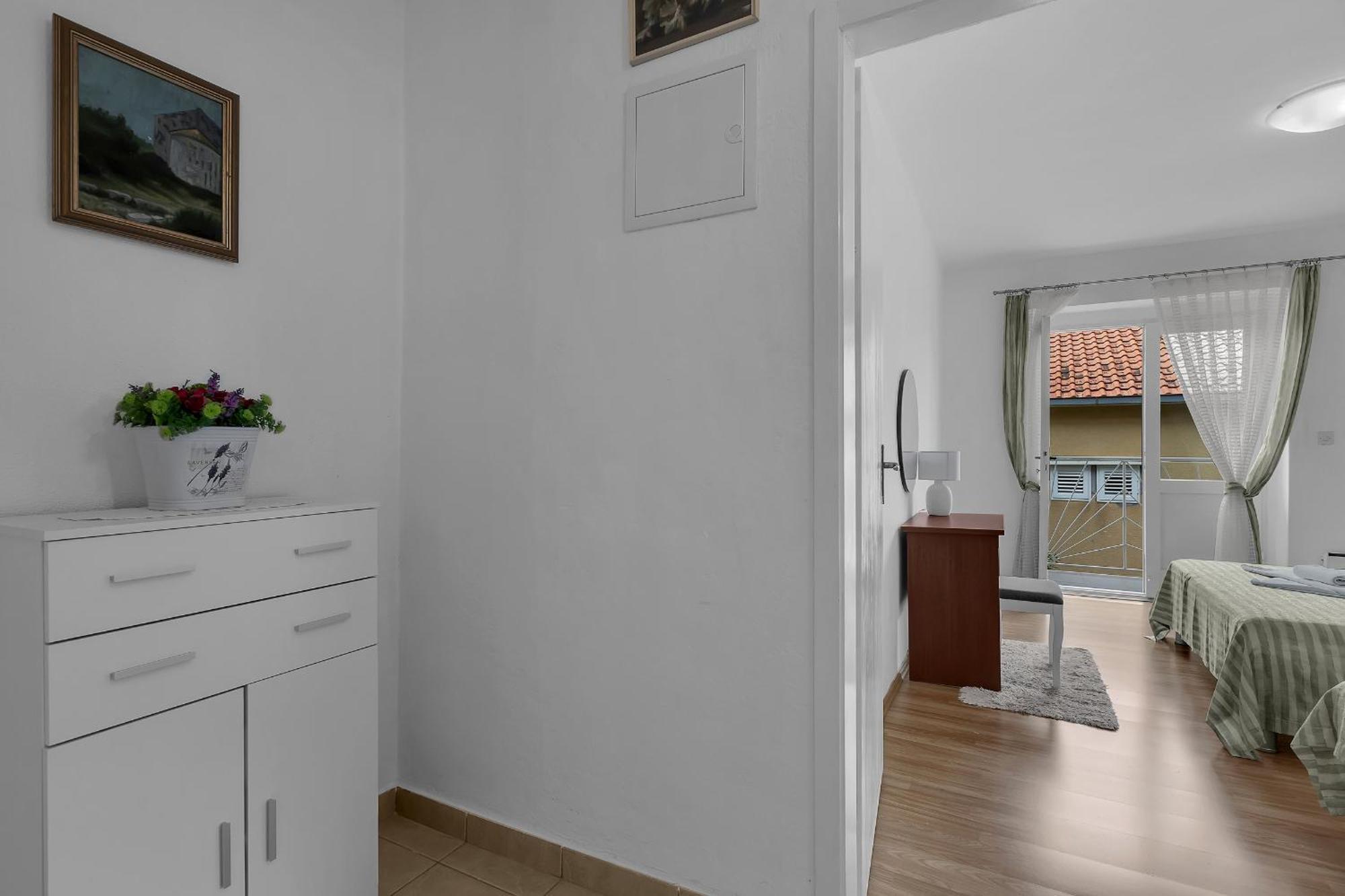 Apartment And Rooms Mila マカルスカ エクステリア 写真