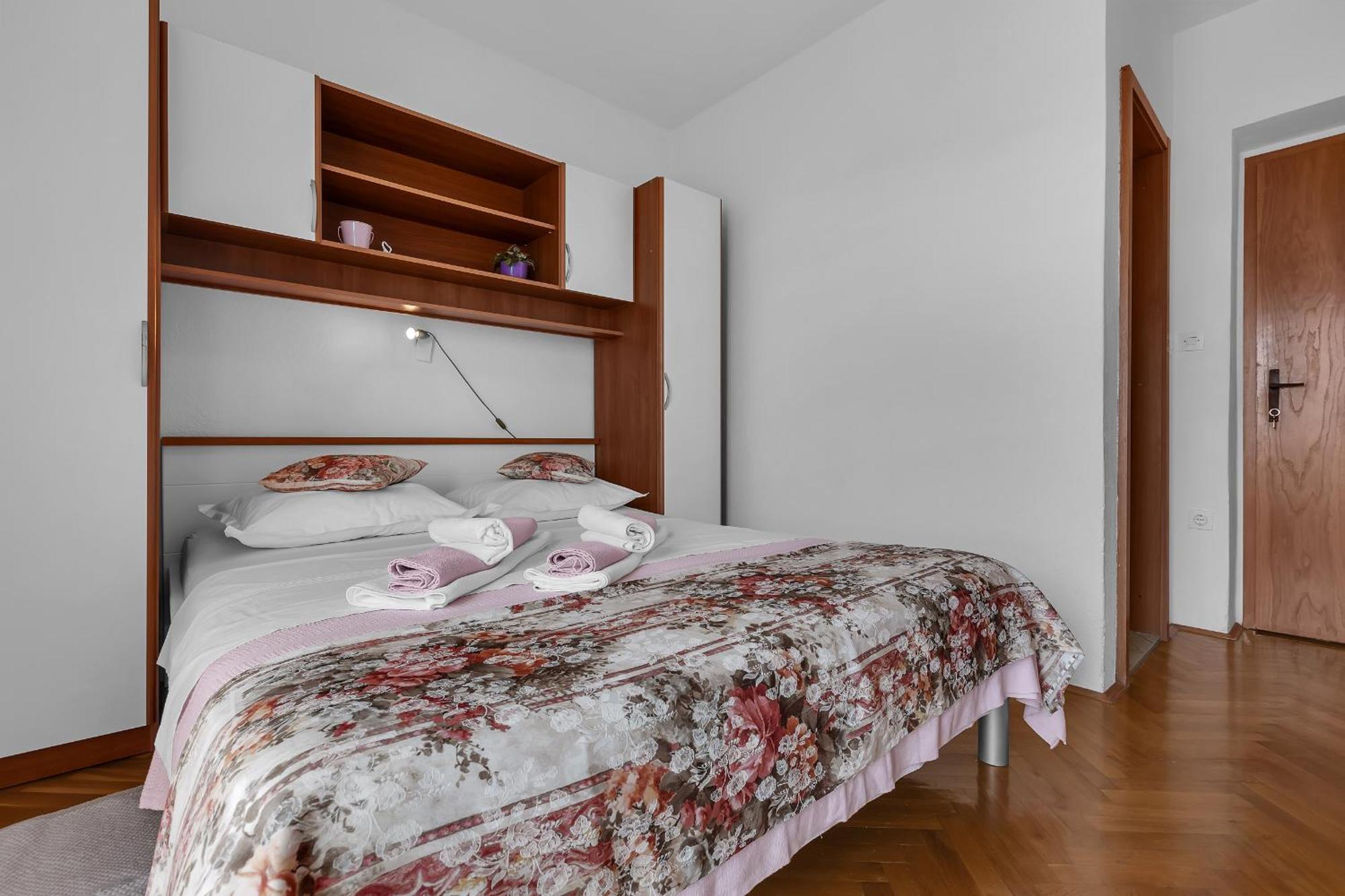Apartment And Rooms Mila マカルスカ エクステリア 写真